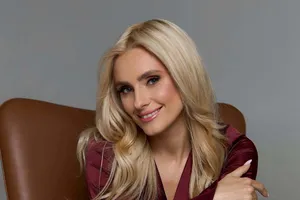 "Внучка у дорозі". Федишин показала свою маму