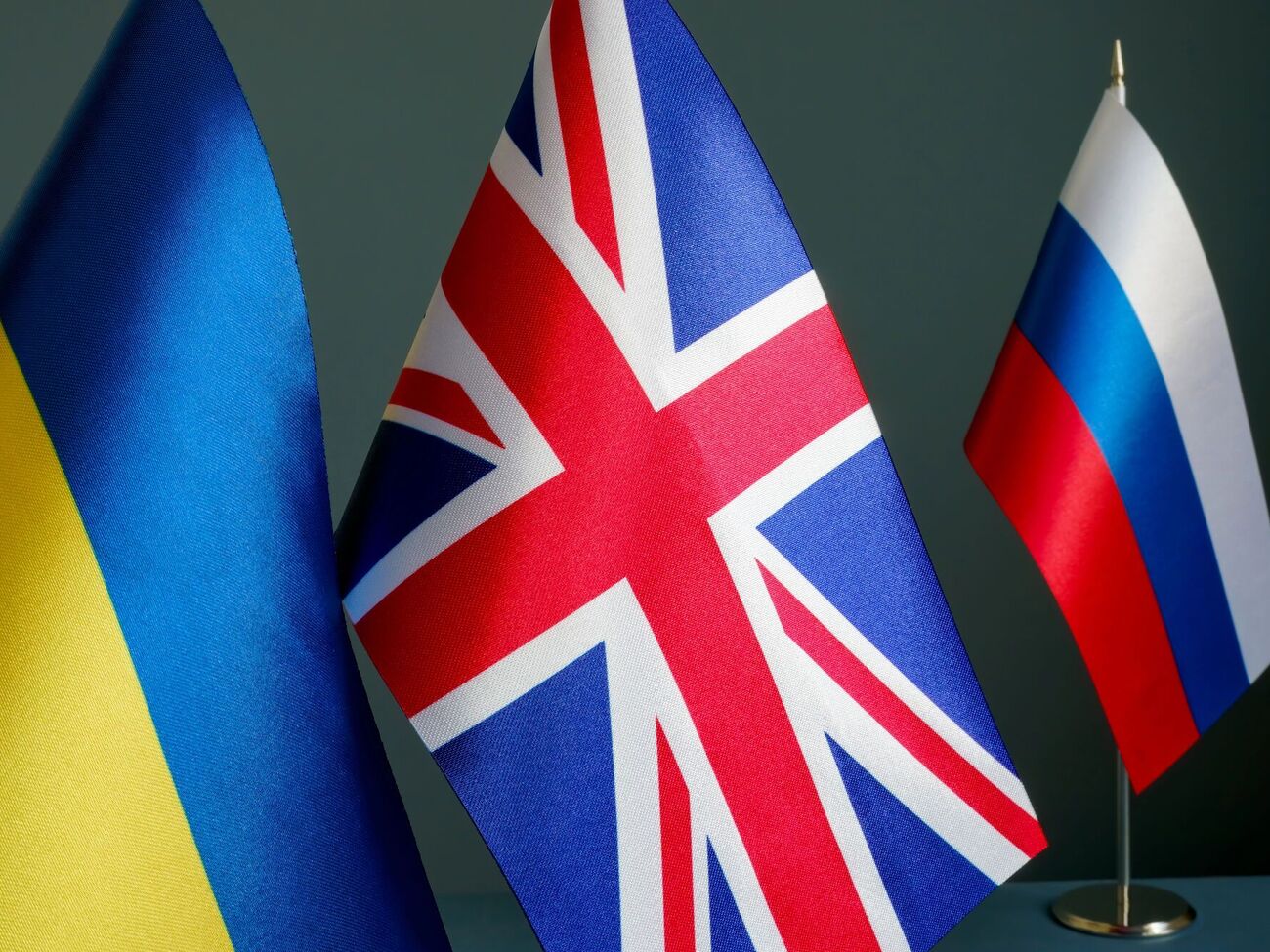 Великобританія запровадила нові санкції проти Росії. Хто потрапив під обмеження