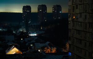 Ударів по Київському енерговузлу стало вчетверо більше, а затримки платежів гальмують підготовку до зими – експерт