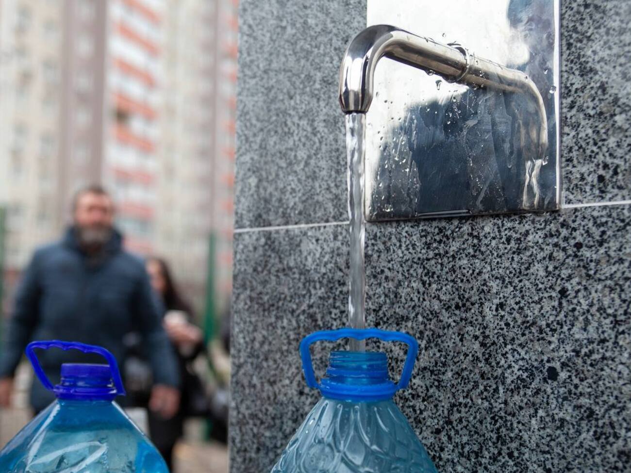 "Якщо в місті не буде електрики, води не буде". У "Київводоканалі" назвали головні ризики взимку