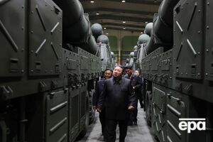 Трамп припустив "захопливу" зустріч із Кім Чен Ином. КНДР показала ракету, яка долетить до США
