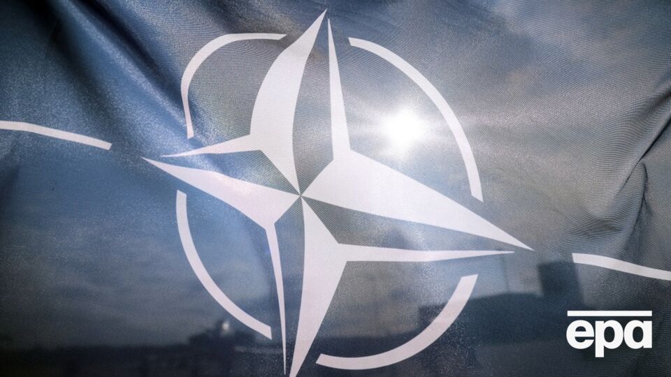 Чиновник НАТО розповів ЗМІ, чи є ознаки готовності США виконати погрози про допомогу Україні