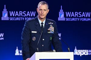 Калінінград, Петербург, Білорусь. Командувач НАТО представив план дій у разі нападу РФ – WSJ