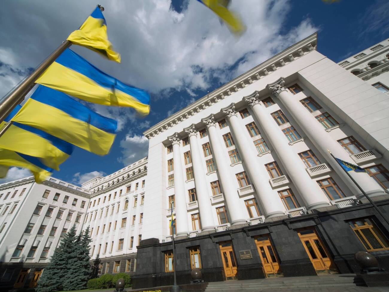 Al Jazeera назвала Буданова серед імовірних суперників Зеленського на виборах поряд із Залужним і Федоровим