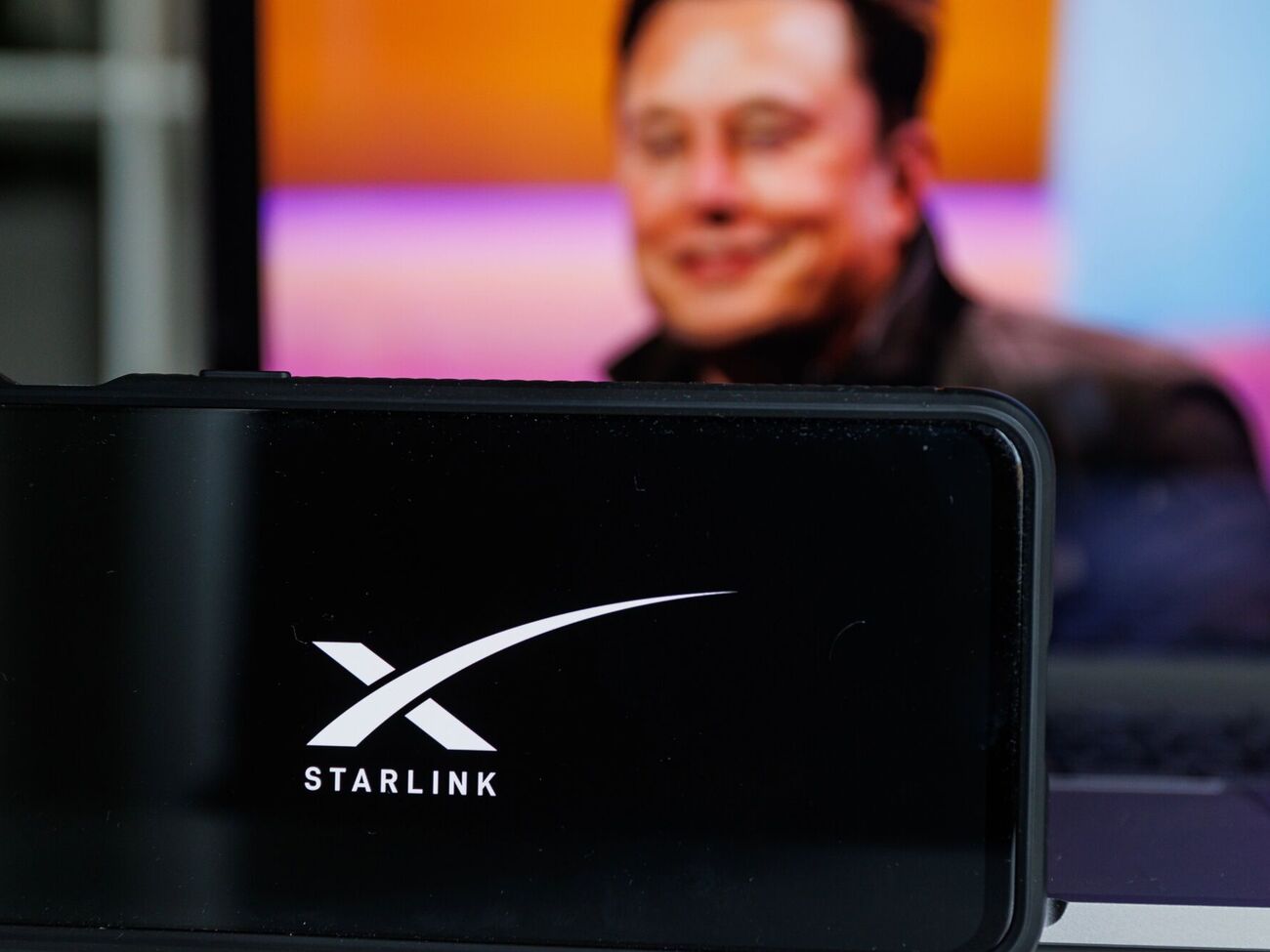  SpaceX ограничила работу "военного пакета" терминалов Starlink, не предупредив Украину. Что известно