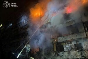 "Кричать і благають про допомогу". У Києві після атаки РФ є загиблі, понад 20 людей постраждали