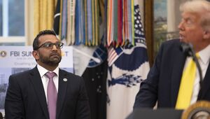 Звʼязки між адміністрацією Трампа і Кремлем міцнішають? Намір глави ФБР відвідати РФ непокоїть навіть його підлеглих – ЗМІ