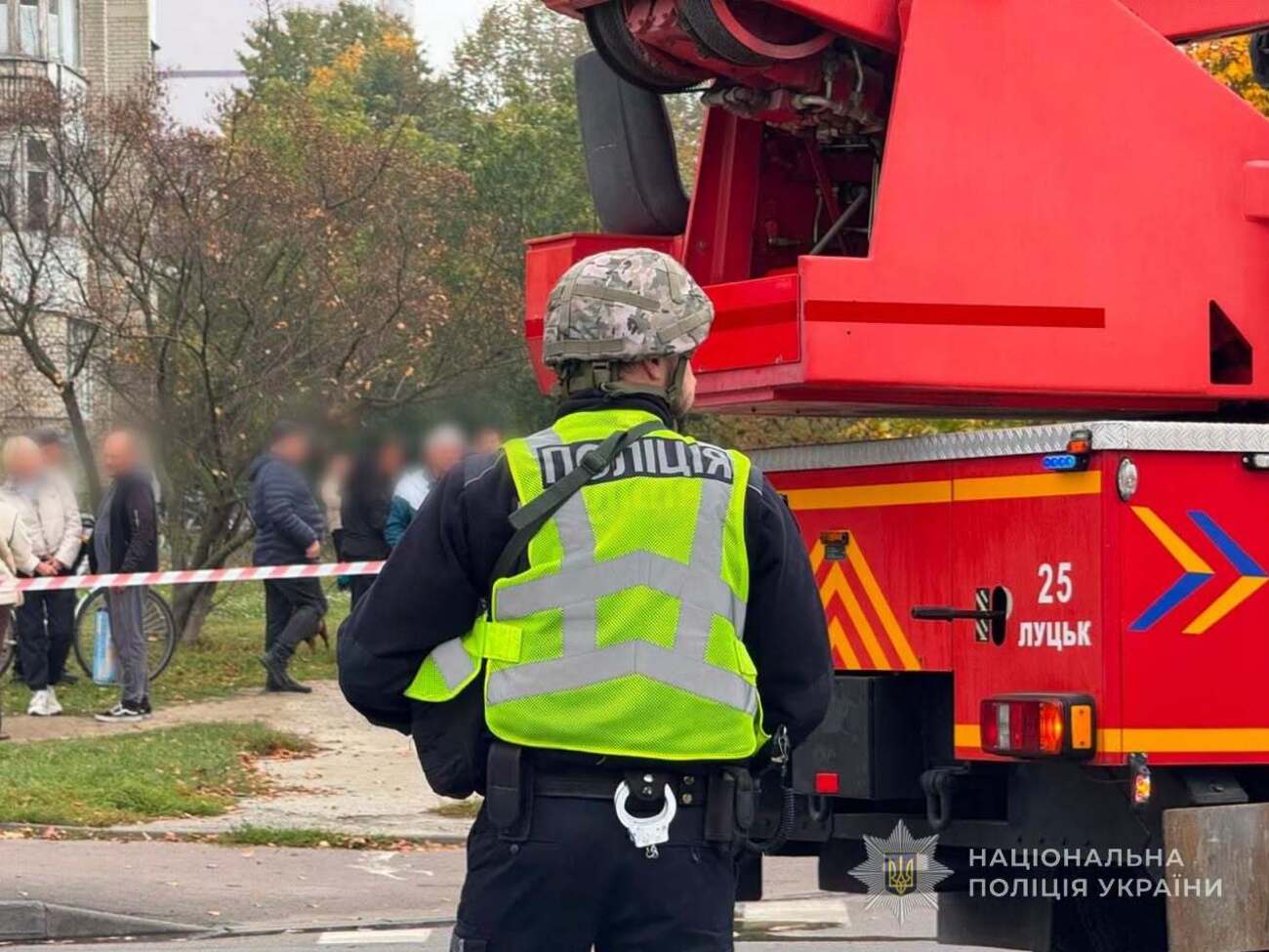 "Ніяких військових об'єктів". У Луцьку російський дрон влучив у гуртівню, є загиблі