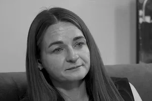 Женщина, выжившая после российского удара, но потерявшая семью, погибла в ДТП