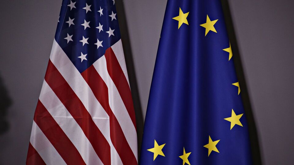 Ознак припинення обміну розвідданими між США й Україною немає – Єврокомісія