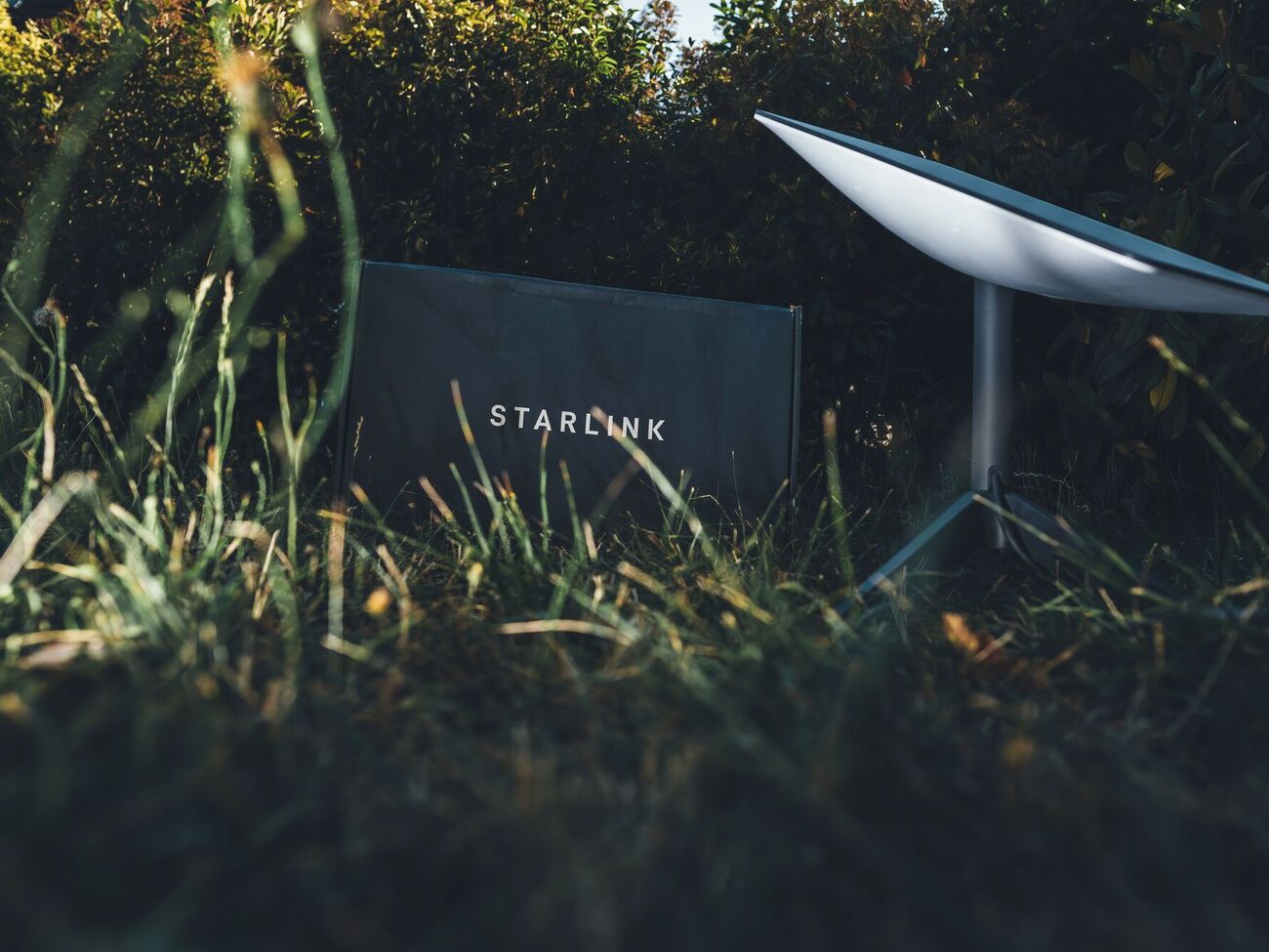 Starlink у ЗСУ перестав працювати, низку важливих місій зірвано – Стерненко