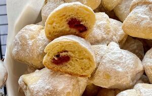 Разотрите это с мукой – и готова целая гора рогаликов к чаю. Рецепт теста, которое тает во рту