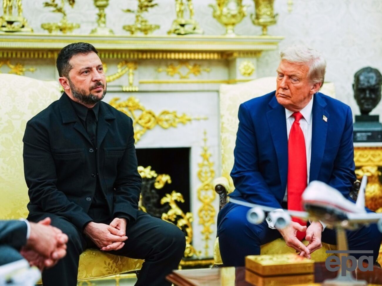 Зеленский: Произошло что-то совершенно безумное между нами и США