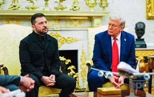 Зеленский: Произошло что-то совершенно безумное между нами и США