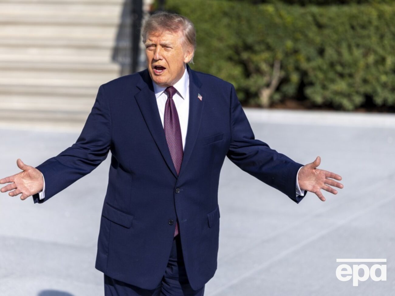 Трамп заявив, що Байден дав Україні багато Patriot і Tomahawk. Зеленського назвав Барнумом