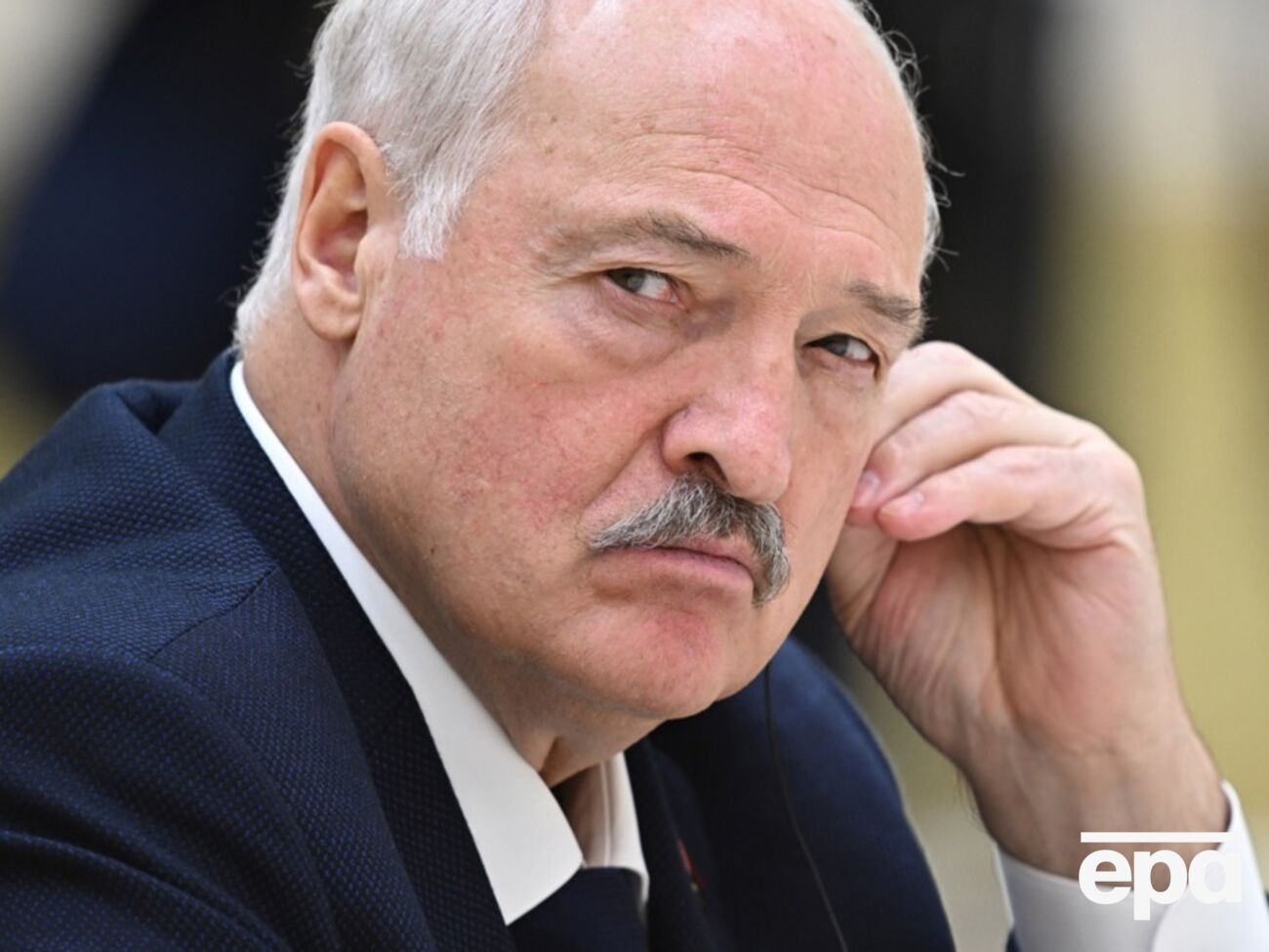 Лукашенко заявил, что Трампу не следует диктовать, кому быть президентом Украины 