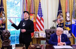 ЗМІ дізналися, хто прийшов до Трампа з планом обмежити роботу "військового пакету" Starlink в Україні