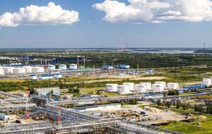 БПЛА, імовірно, атакували завод "Газпрому", розташований за 2,3 тис. км від України, який виробляє бензин та авіапаливо
