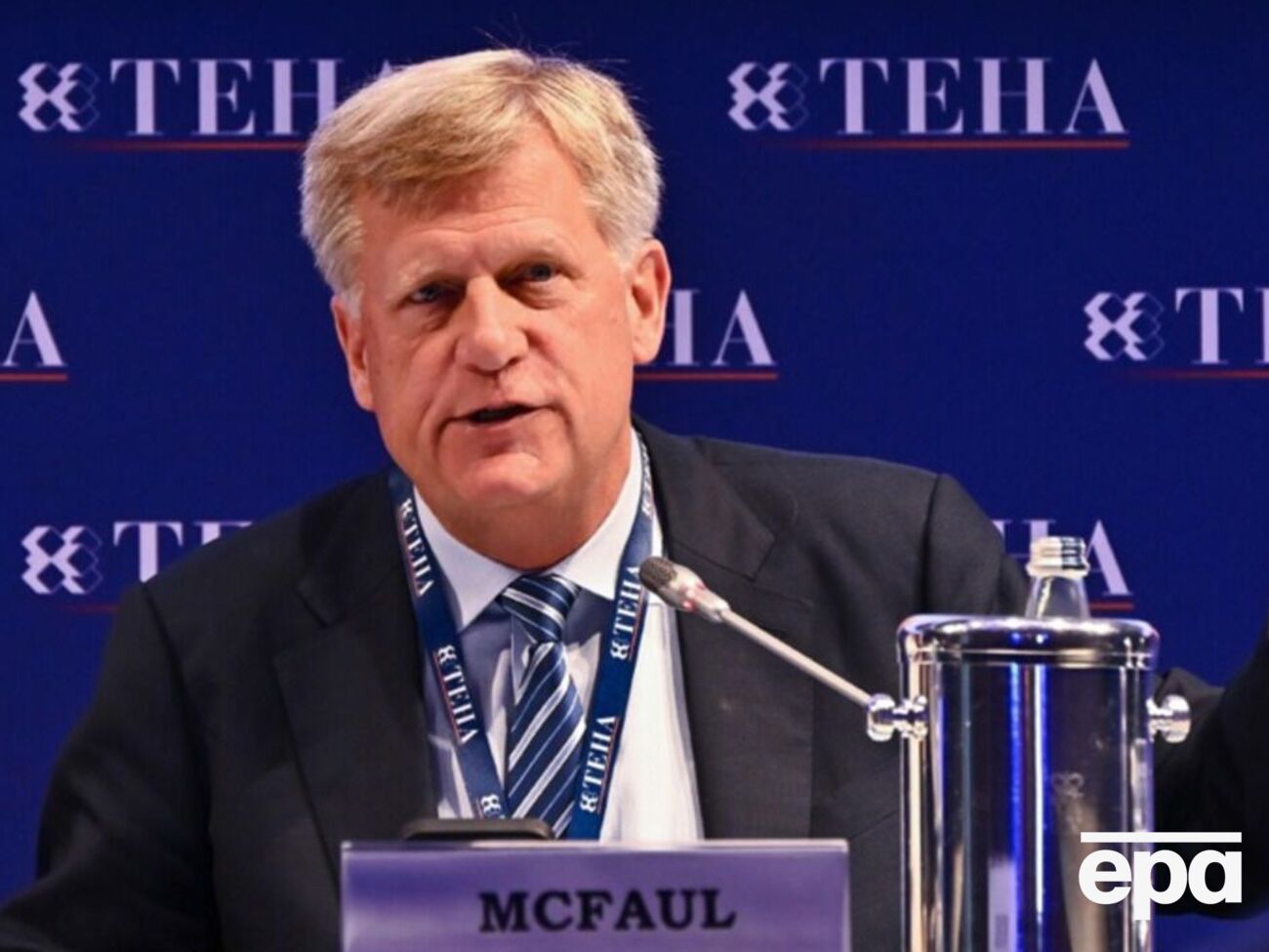 "Путін вважає вас дурнем". Експосол США в Росії відреагував на пости Маска про Зеленського