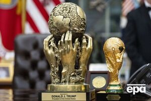 ФИФА может отменить "премию мира", которую вручила Трампу. В чем причина