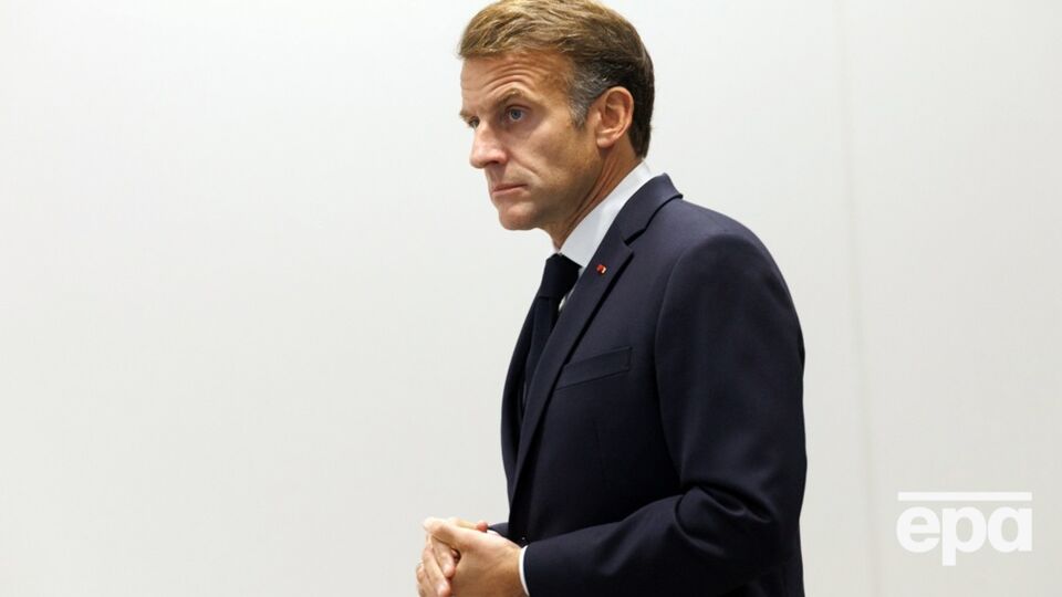 Макрон різко відповів Ле Пен на заяви про припинення допомоги Україні