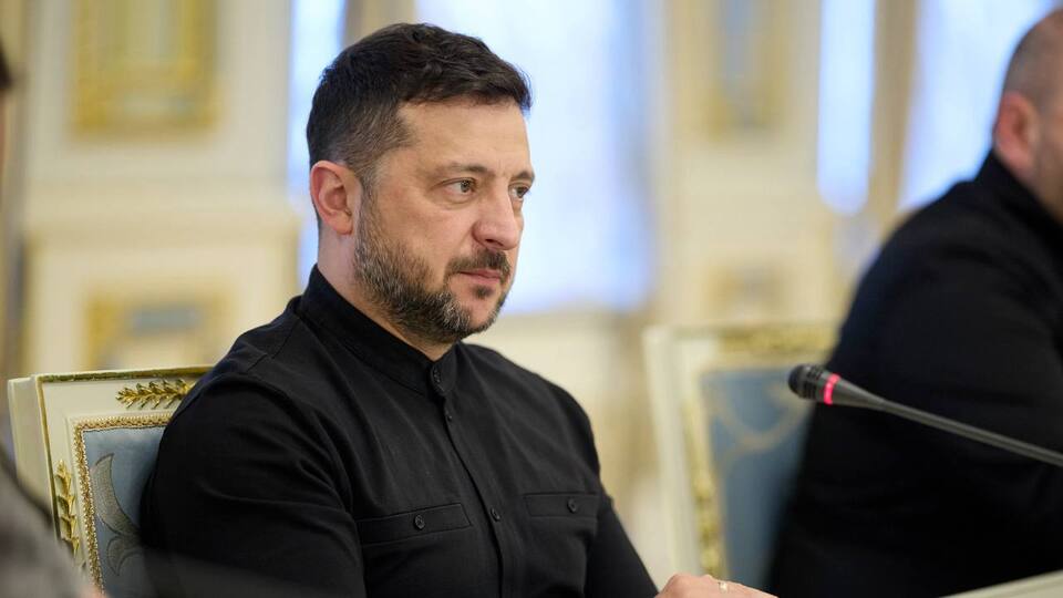 "Треба намагатися вирішувати питання спокійніше". Зеленський прокоментував відносини з Польщею