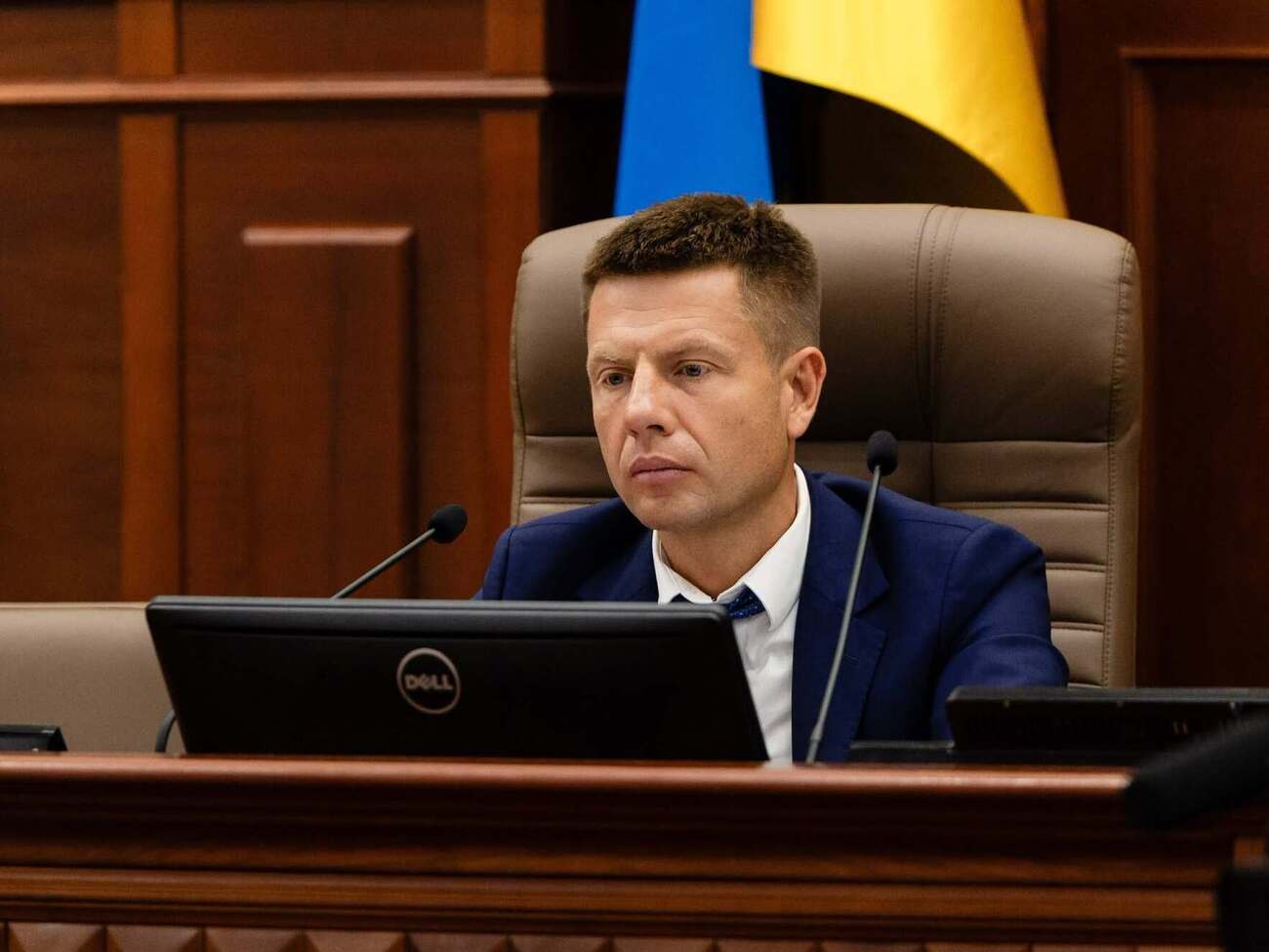 Гончаренко закликав "домовлятися про все", бо "ми програємо війну". Що відповіли в партії Порошенка