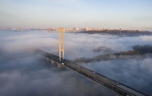Нове влучання. У Києві встановили режим роботи мостів. Подробиці