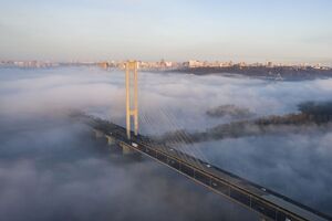 Нове влучання. У Києві встановили режим роботи мостів. Подробиці