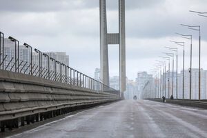 Після засідання Ради оборони Києва Кличко повідомив, коли відновлять рух зеленої гілки метро через Дніпро