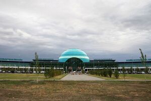 У Казахстані за запитом РФ затримали українку, яка приїхала забрати онука. Чому їй загрожує депортація в Росію
