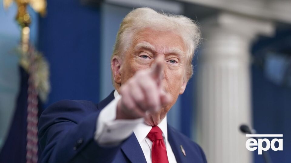 Трамп заявил, что Зеленский должен хотеть урегулировать войну, иначе "будет очень плохо"