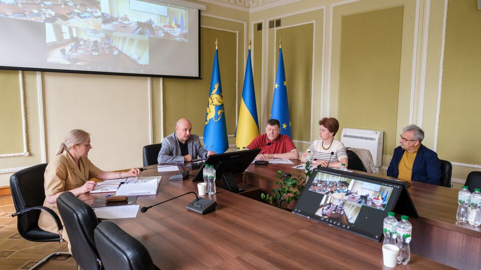 Львовский облсовет объявил 2027-й "годом УПА". МИД Украины отреагировал и обратился к Польше