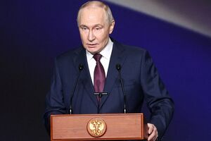 Путин заявил о политической шизофрении и назвал оккупированные территории Украины "исторически" российскими