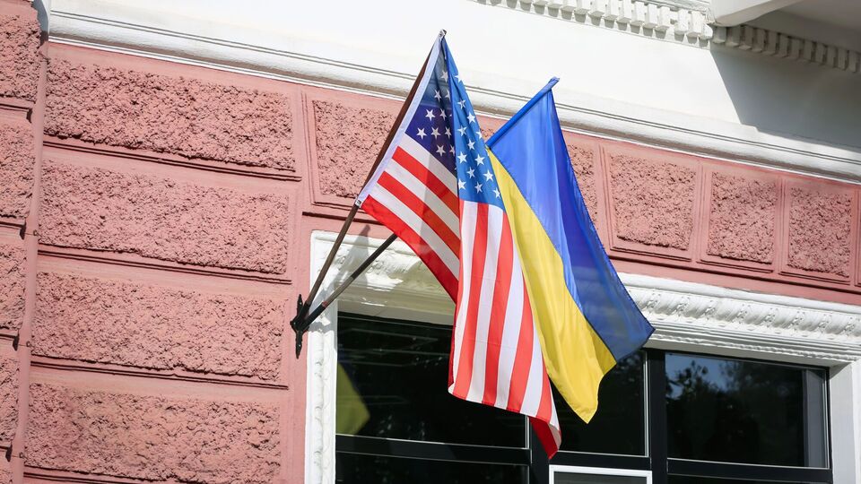 Подозрительный предмет и эвакуация посольства Украины в США. В дипмиссии рассказали о развязке