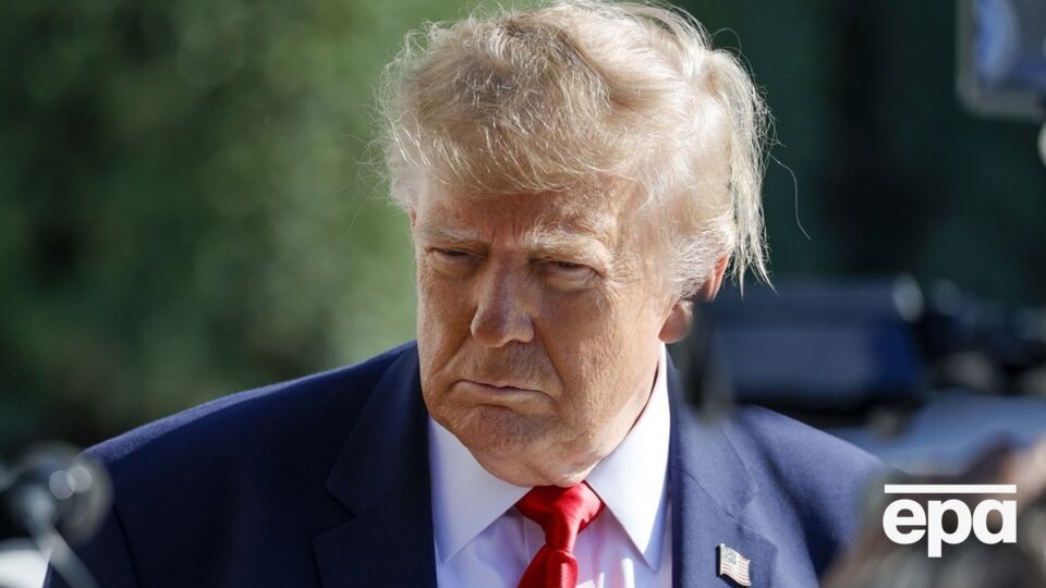 Трамп, імовірно, готує нове пом'якшення санкцій щодо РФ. ЗМІ написав, про що йдеться