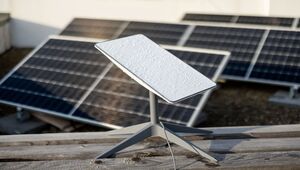 Стерненко заперечив заяву Маска про використання Starlink для ударів, Флеш пояснив обмеження