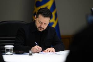Зеленський запропонував Раді продовжити воєнний стан і мобілізацію. До якого числа?
