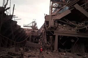 Al Jazeera показала наслідки ракетного удару по "Каметсталі". Підприємство зупинено, відновлення може тривати роками