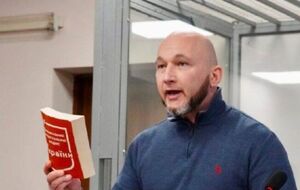 Экс-судью Тандыра приговорили к девяти годам лишения свободы за смертельное ДТП на блокпосту в Киеве