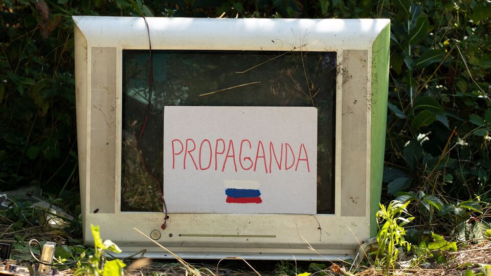 Показове шоу в Олешках. The Atlantic закликає не вірити тому, що росіяни покажуть із міста