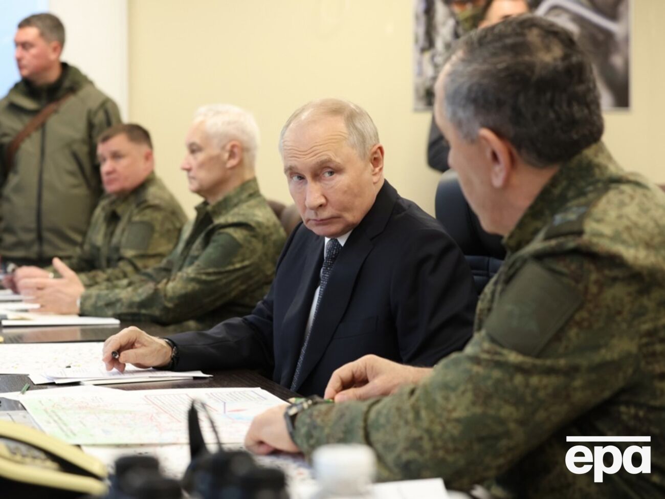 Кортеж Путіна в Росії посилили ще одним заходом безпеки. Що додали