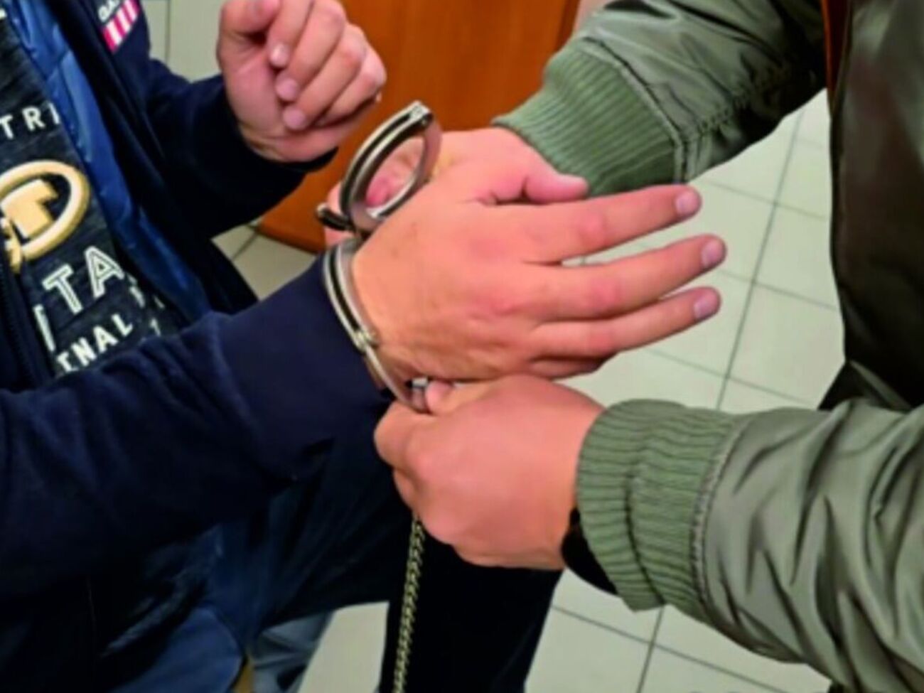 У Польщі затримали росіянина, якого підозрюють у зборі даних про інфраструктуру для розвідки. Відео