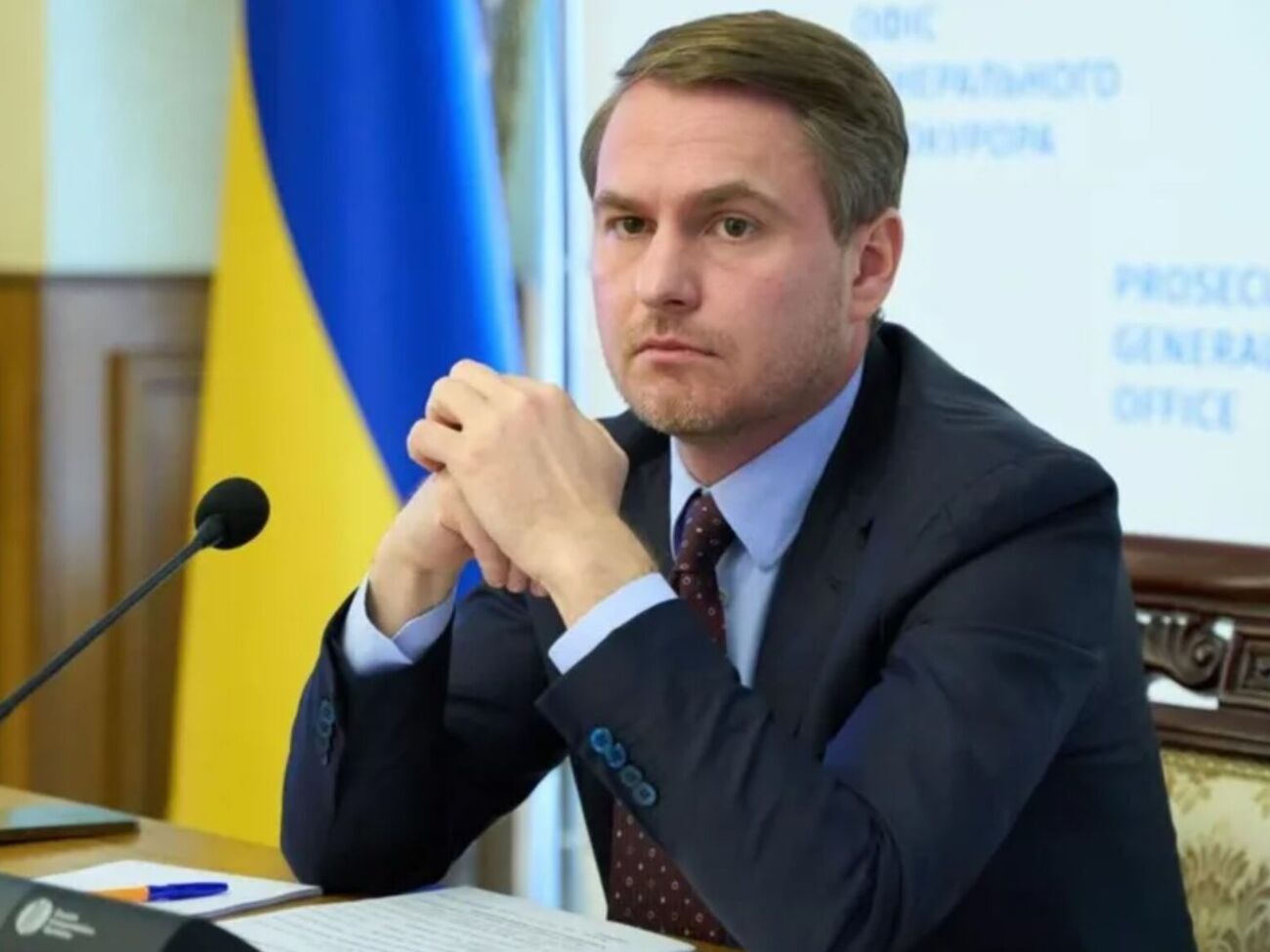 Утеча генпрокурора. ЗМІ дізналися, хто міг "прихистити" Кравченка у Відні