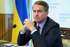 Утеча генпрокурора. ЗМІ дізналися, хто міг "прихистити" Кравченка у Відні