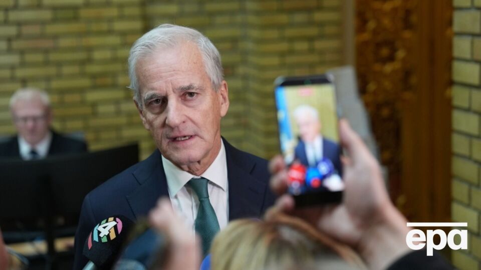 Прем'єр Норвегії влітку зустрівся з колишнім високопосадовцем РФ, який закликав до діалогу з Путіним – Bloomberg