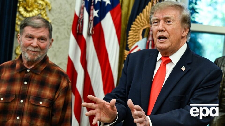 "Глупые люди хотели". Трамп объяснил, почему не ввел санкции против России