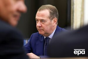 Медведев заявил, что Армения рискует превратиться в "новую Украину"