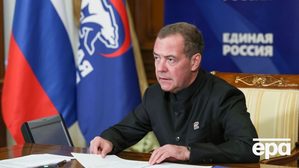 Медведев объявил требования РФ для мира в Украине в интервью госмедиа Ирана