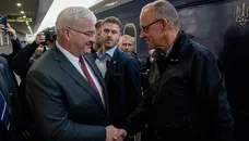 "Я скажу президенту Зеленському..." До Києва з неоголошеним візитом прибув Мерц